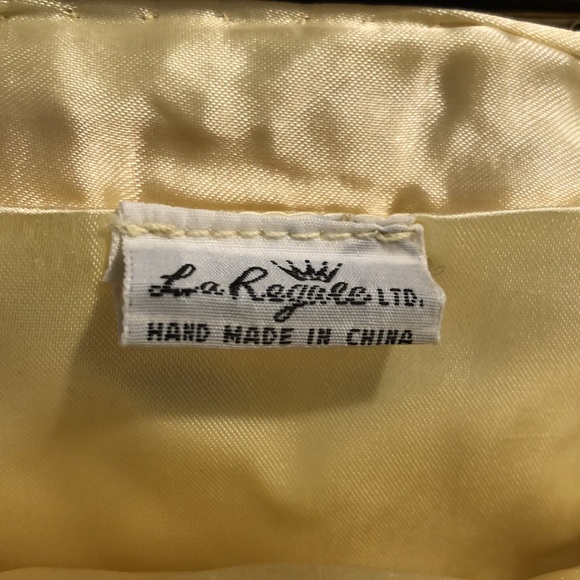 Gold glass beaded vintage purse. toggle clasp. “LaRegale LTD” made in China. - Picture 5 of 8